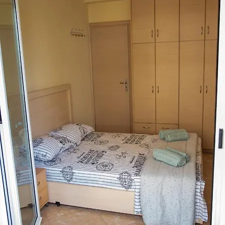 Modern At * نيا أرتاكي
